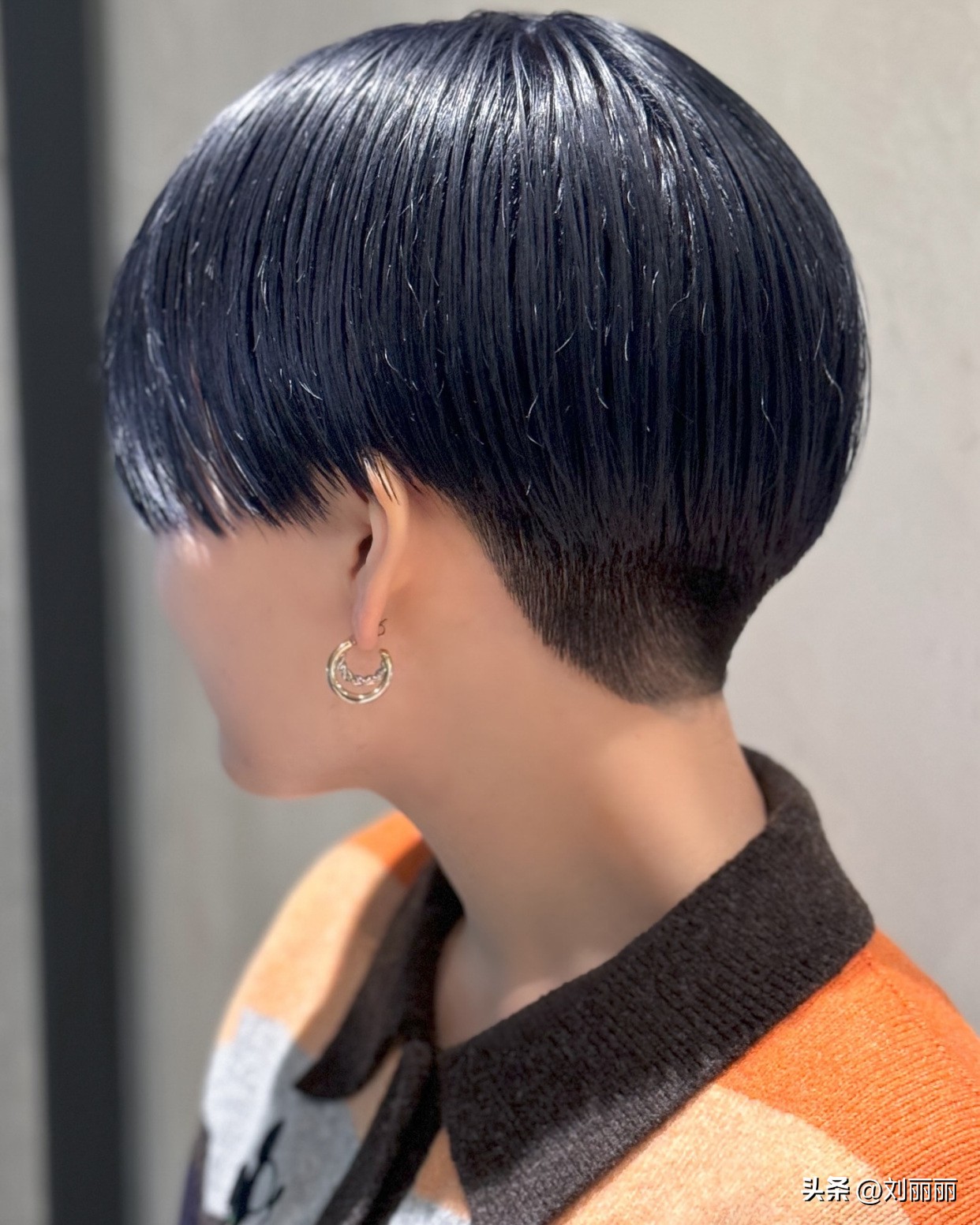 流行短发_渐变铲青设计_短发造型