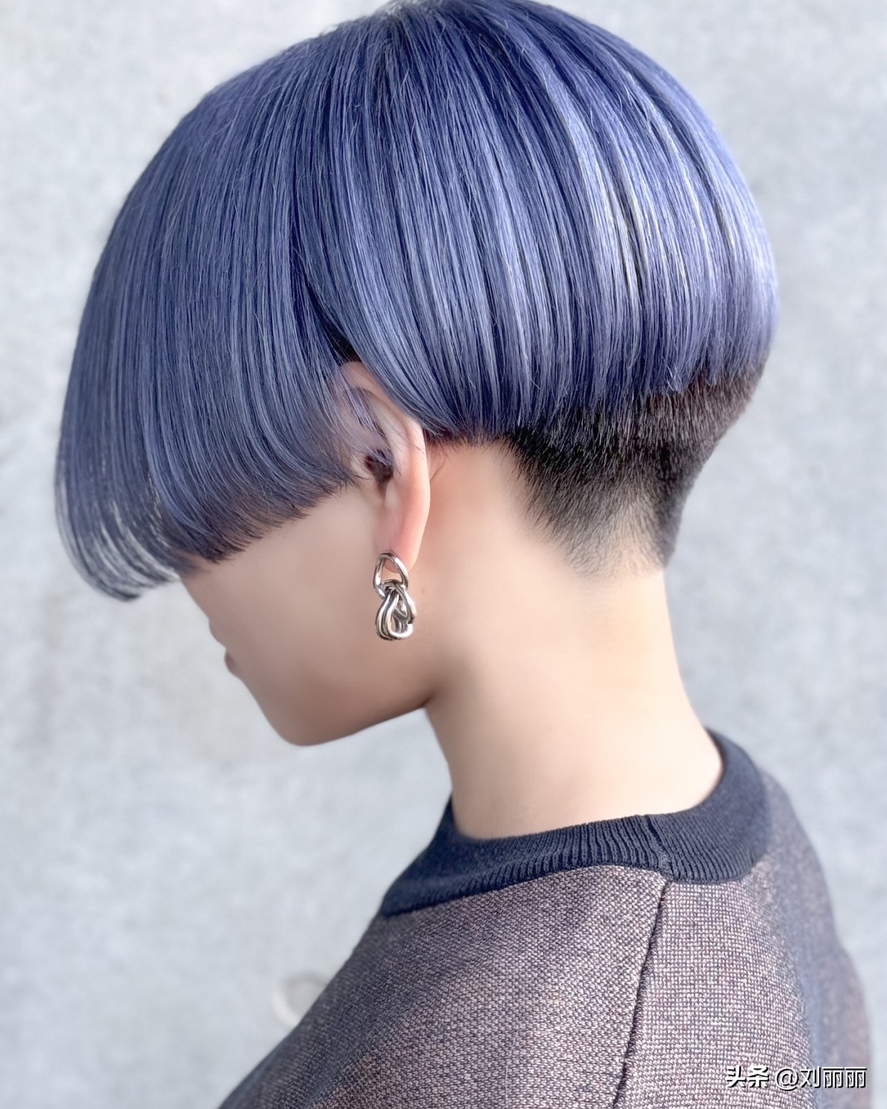 短发造型_流行短发_渐变铲青设计