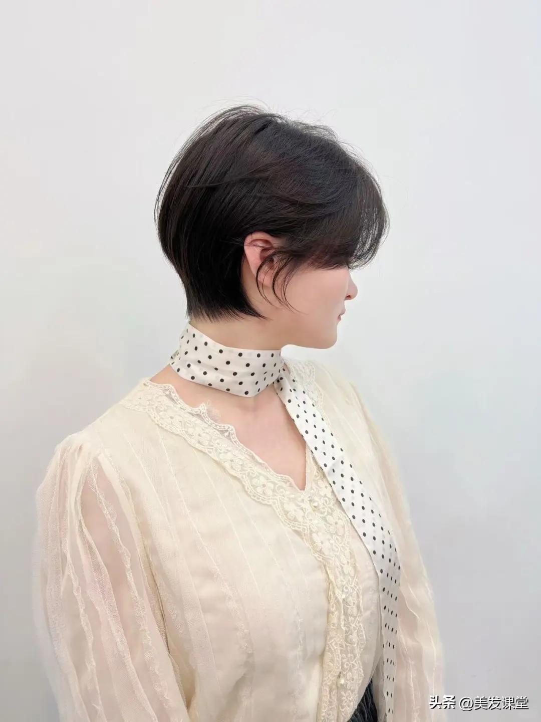 流行短发_短款慵懒精灵头_超短发个性造型