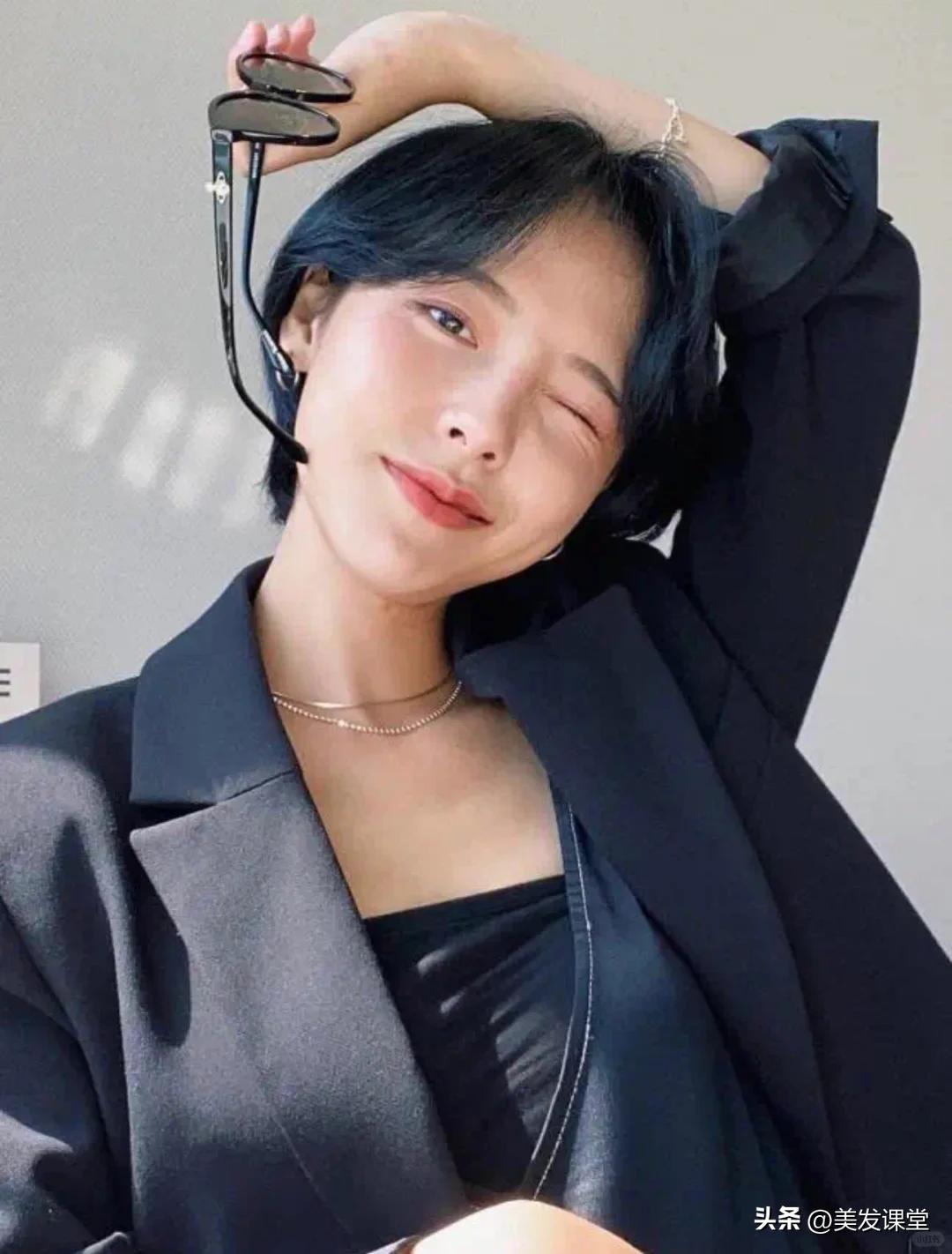 超短发个性造型_短款慵懒精灵头_流行短发