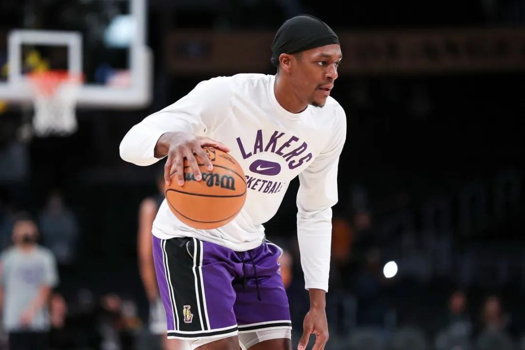 骑士交易新闻_湖人交易拉琼隆多 斯坦利约翰逊 达伦科里森