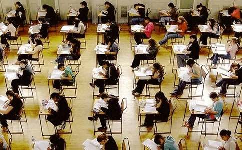 记者笔试题目2016