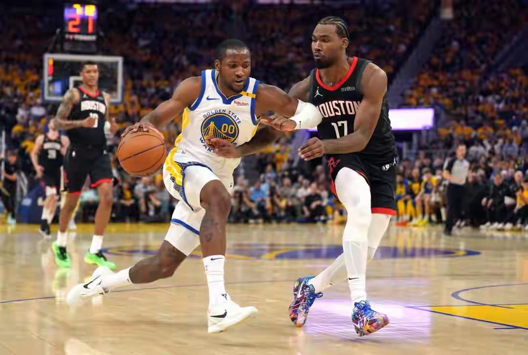 nba勇士队搜狐新闻_勇士库明加续约_库明加合同僵持