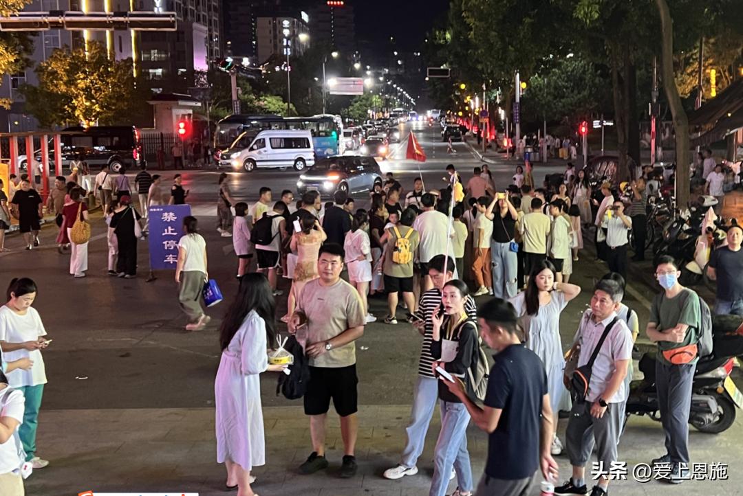 宣恩夜游旅游攻略_宣恩新闻规划_宣恩风雨桥夜景旅游