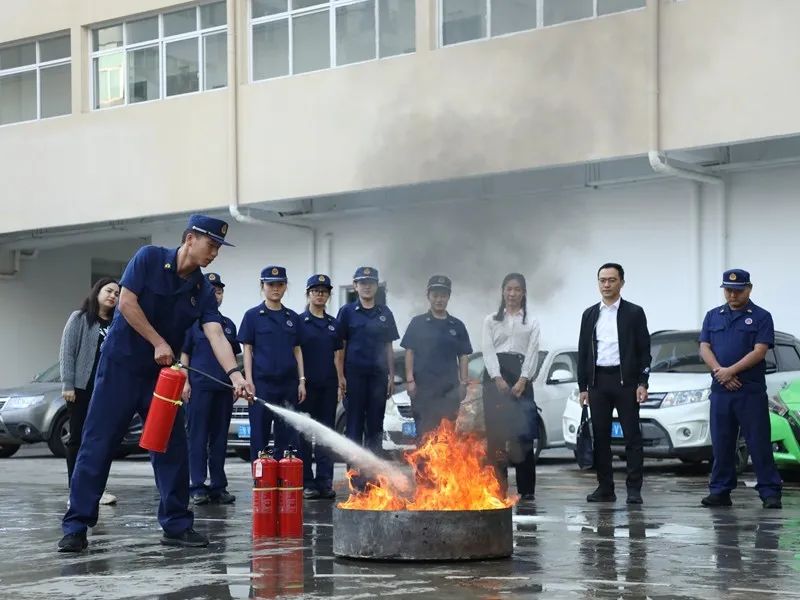 线上线下融合宣传消防知识_西双版纳消防宣传力量建设_消防led 宣传稿