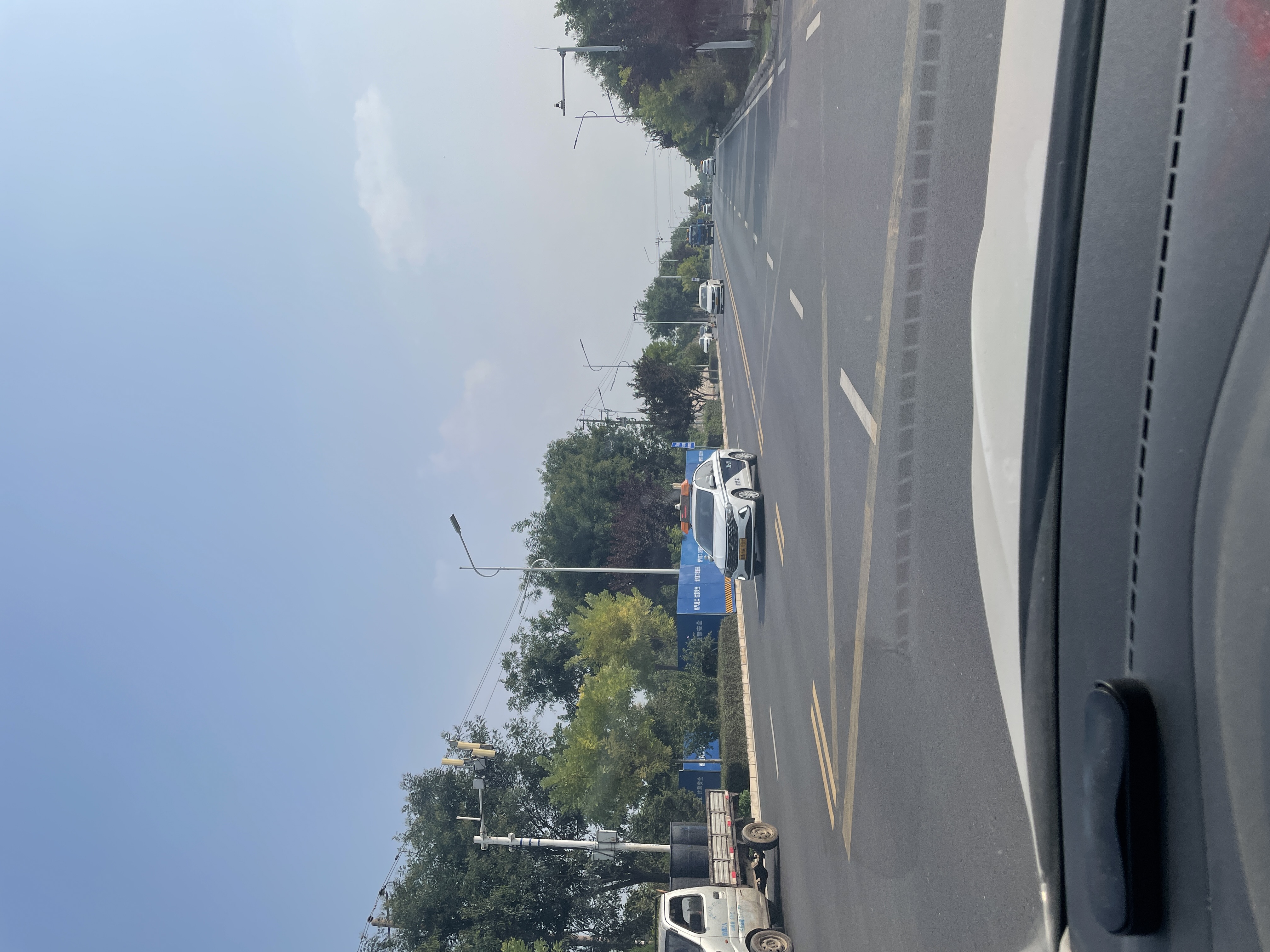 科目三停车技巧_科目三考试停车技巧_顺利通过停车测试