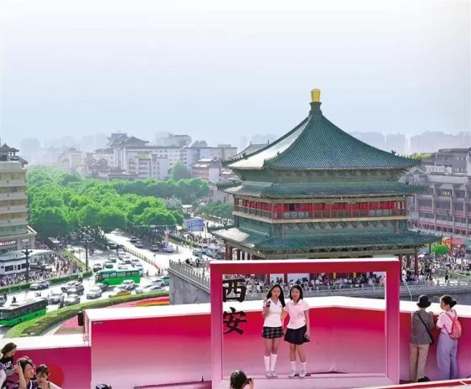 陕西红色旅游线路_陕西新闻旅行社_陕西红色景区