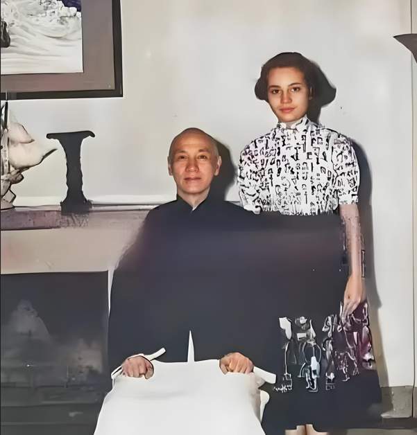 俞扬和 蒋孝章_蒋孝章 蒋经国 女儿 父亲去世 留影_蒋孝章 俞扬和 婚姻 父女矛盾 宋美龄