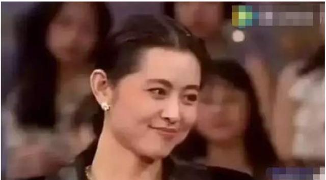 王音棋个人资料_新闻直播间美女主播_央视新闻女主播