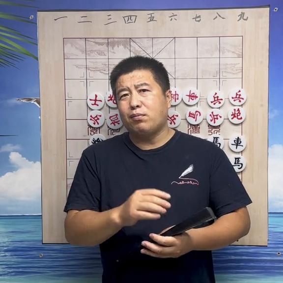 李来群棋王玻璃厂创业经历_李来群最漂亮的一盘棋_李来群玻璃厂失败教训