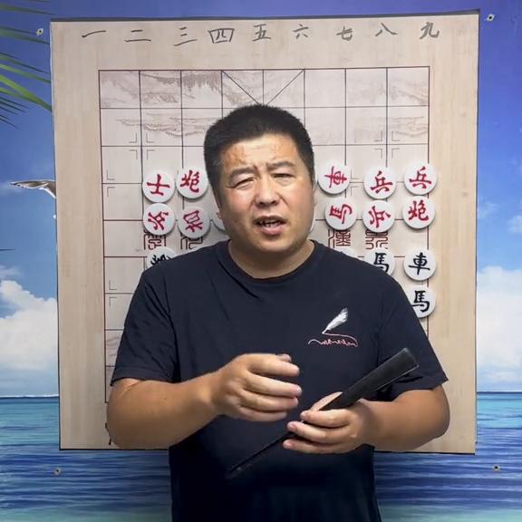 李来群玻璃厂失败教训_李来群棋王玻璃厂创业经历_李来群最漂亮的一盘棋