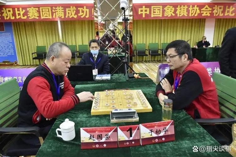 李来群最漂亮的一盘棋_中国象棋历史名局_象棋大师对局精选