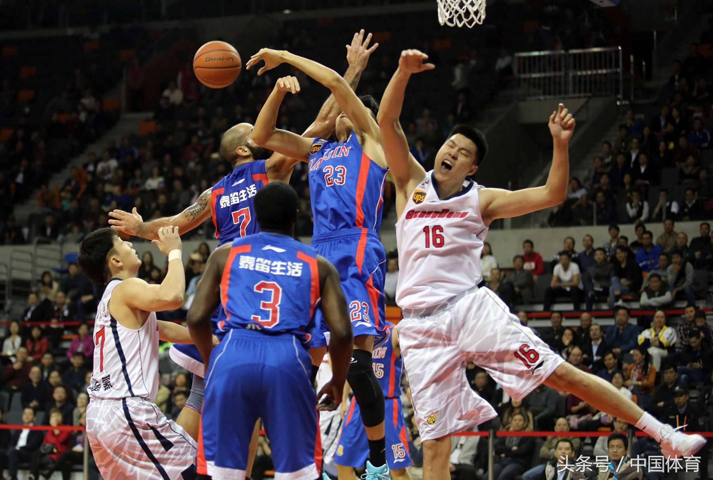 CBA联赛第十二轮赛事 广东114比103胜天津