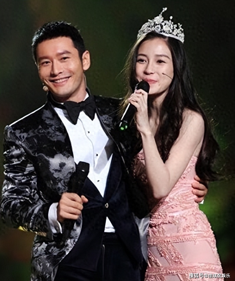 黄晓明杨颖离婚近两年，当初为啥就离了婚？两人现在生活天差地别