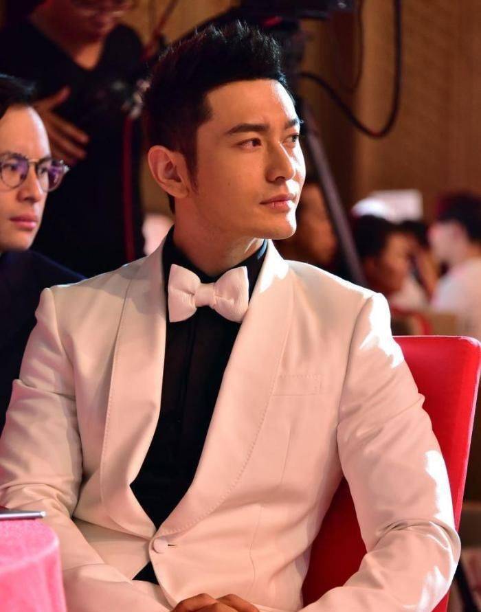 黄晓明Angelababy婚礼花费_杨颖黄晓明结婚的新闻_黄晓明Angelababy婚礼细节