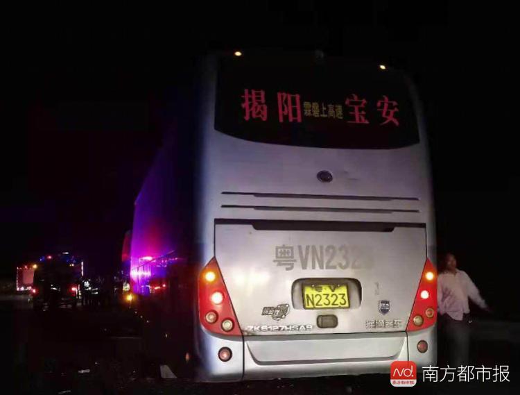 深汕高速4死4伤车祸处理结果：1司机移送司法，8人受党纪处分