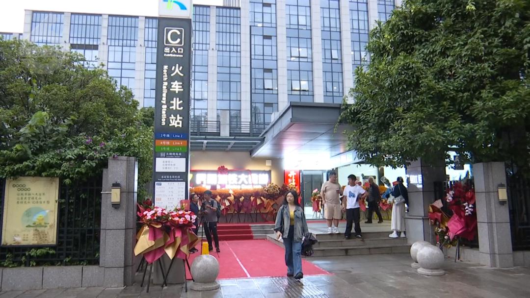 惠民餐饮特色菜品_昆明地铁大食堂_昆明地铁6号线时间间隔