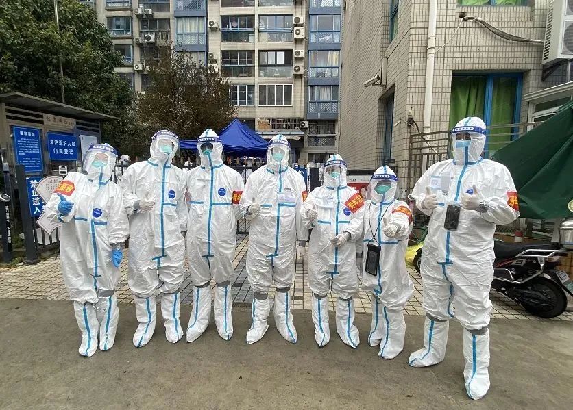 上海金融机构抗疫措施_上海金融中心疫情应对_金融实时新闻