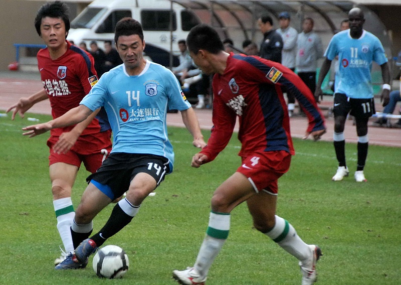 王选宏 加盟贵州恒丰_王选宏 生涯回顾_贵州人和贵州恒丰