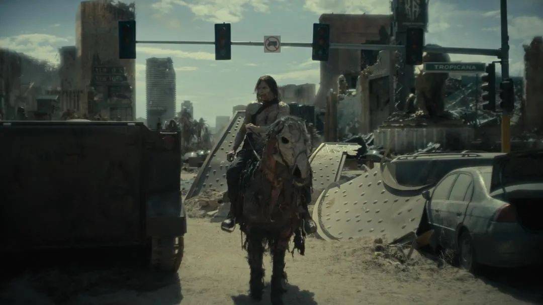 活死人的黎明_活死人黎明与活死人军团差异_扎克施耐德导演风格对比