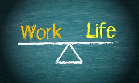 张泉灵毕业演讲_职场女性平衡事业家庭 张泉灵 姚晨谢丽尔·桑德伯格