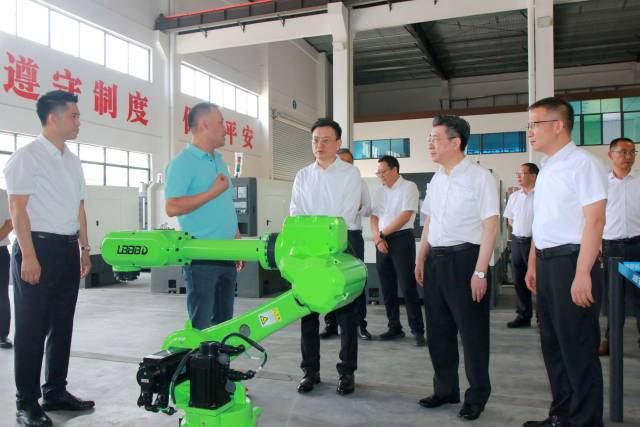 广东梅州兴宁新闻_梅州兴宁2025上半年重点产业项目开竣工_广东海思智能装备有限公司投资签约