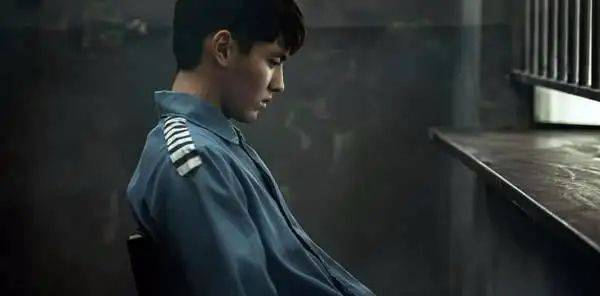 吴亦凡服刑生活细节_吴亦凡犯罪审判结果_新闻当事人吴亦凡完整版