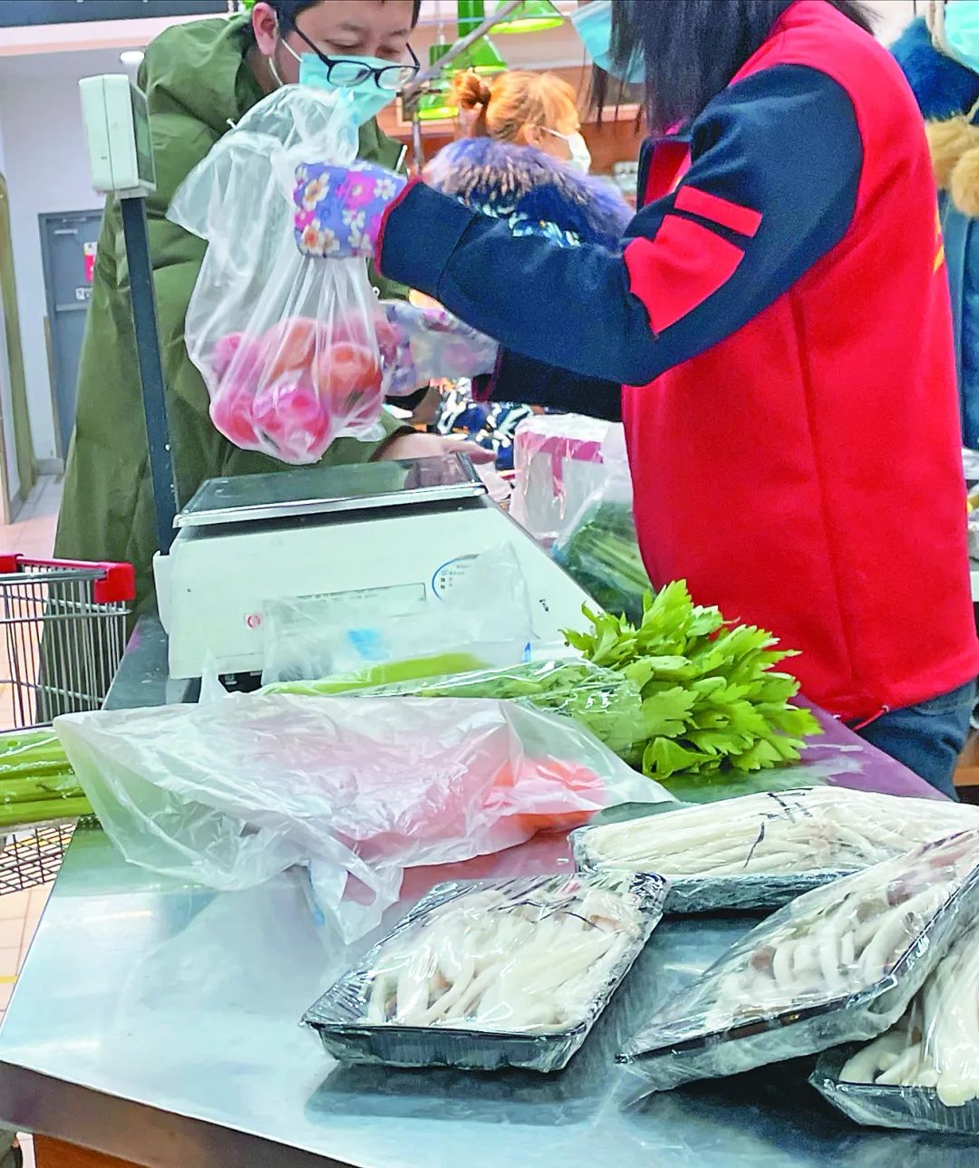 哈尔滨超市可降解塑料袋价格_最严限塑令可降解塑料袋使用情况_限塑令新闻