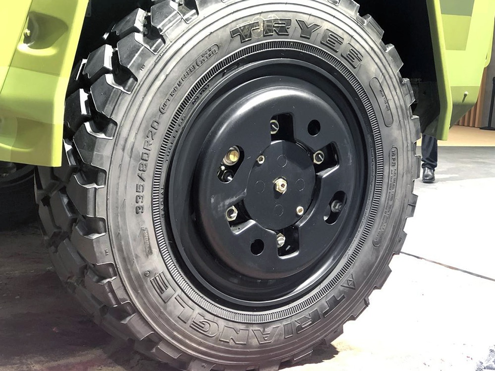 东风猛士军用版_坦克300越野车对比_东风猛士第三代越野车