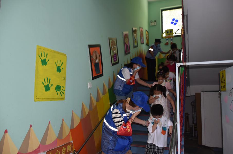 合肥巢湖新闻_合肥义警队伍建设_合肥义警活动