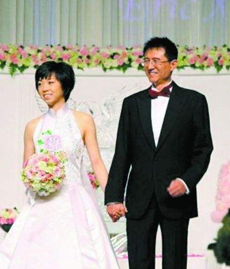 袁立徐威交往细节_徐威为什么和袁立分手_袁立和徐威感情经历