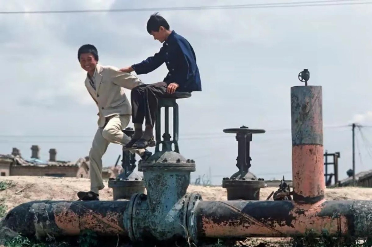 大庆油田历史_大庆新闻重播_加斯穆尔纪实摄影