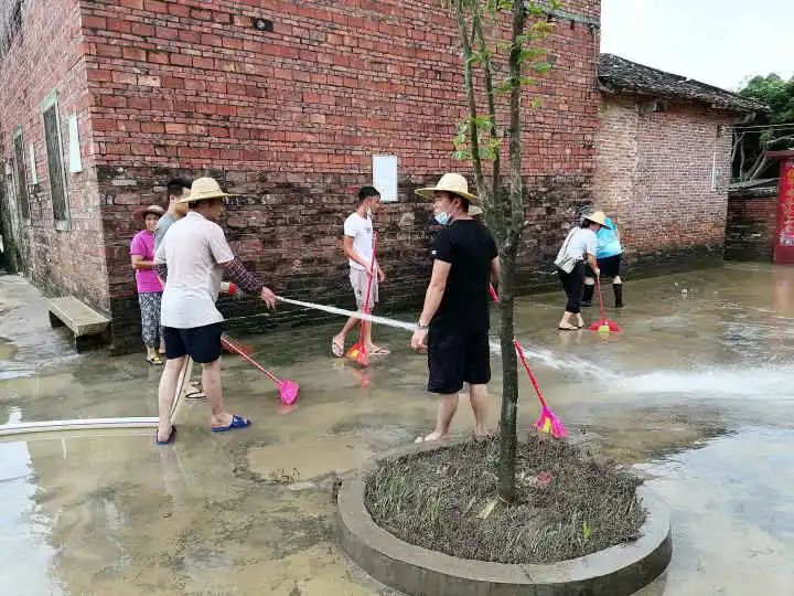 佛冈县龙山镇灾情情况_佛冈县龙山镇灾后恢复_佛冈龙山今天新闻