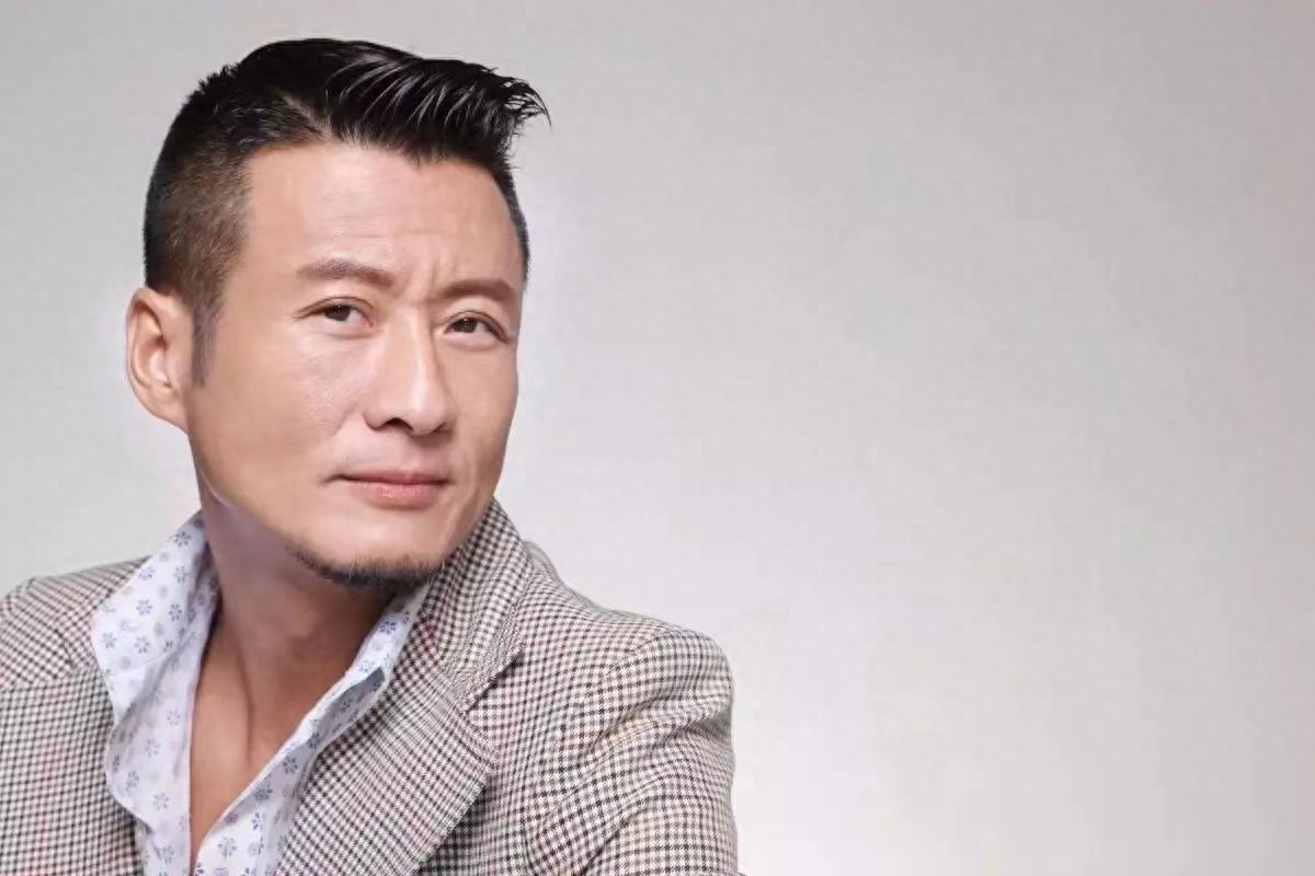 孙兴 家有仙妻 倚天屠龙记_孙兴骆莉娜 天涯