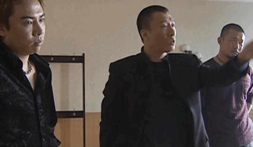 孙红雷征服剧情 王宝德何铁洪演技 高群书导演经典作品_孙洪雷的征服