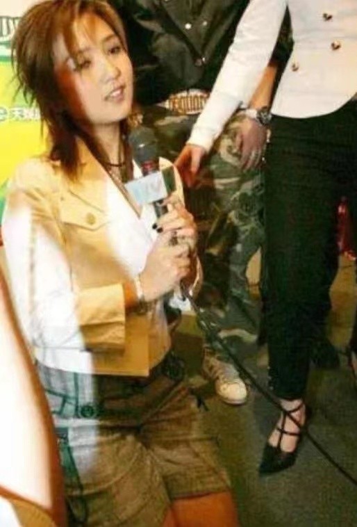 何洁 超级女声 生涯起伏_何洁新闻