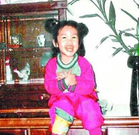 何洁新闻_何洁 超级女声 生涯起伏