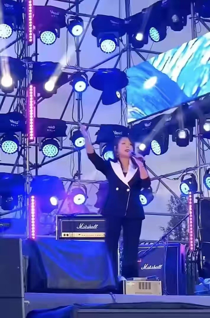 何洁 超级女声 生涯起伏_何洁新闻