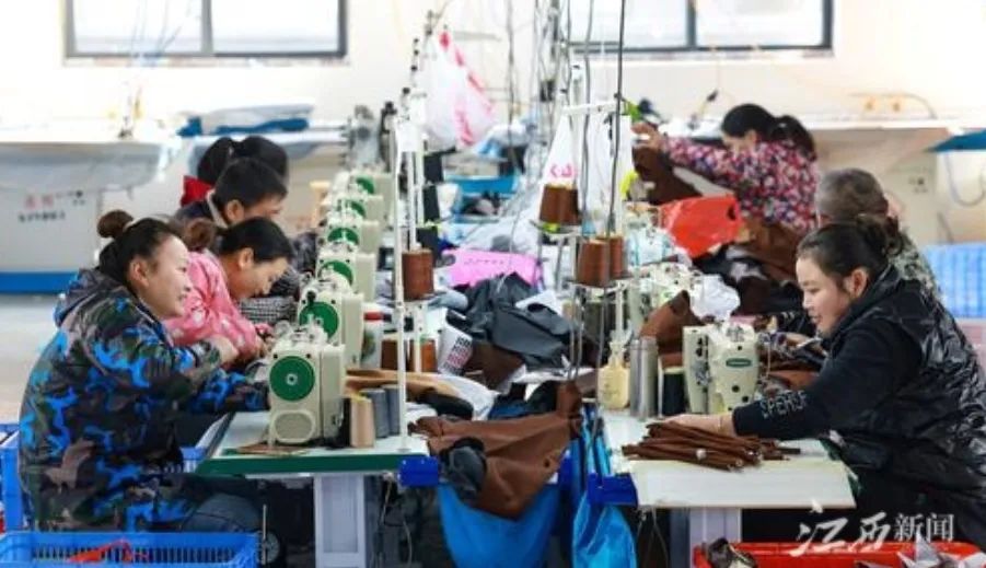 江西日报头版头条报道丰城