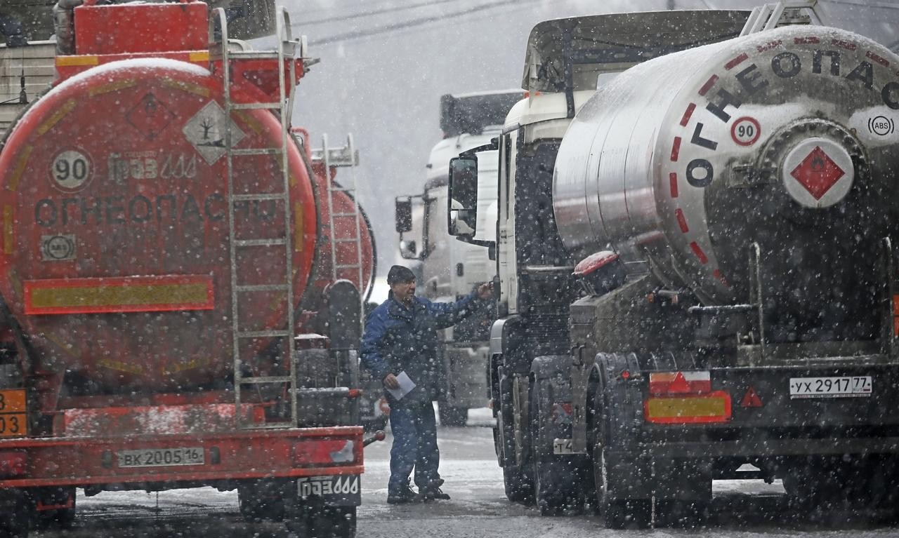 2025年9月俄乌局势欧洲紧张_2025年最近发生的新闻事件_欧盟禁止进口俄罗斯液化天然气影响