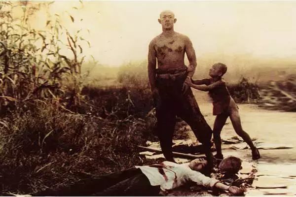 姜文邪不压正 电影剧情 解读_甄子丹姜文不和