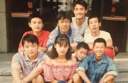 甄子丹姜文不和_姜文邪不压正 电影剧情 解读