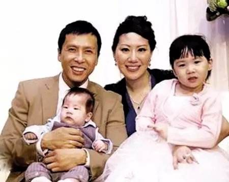 甄子丹姜文不和_甄子丹武术世家_甄子丹功夫基因