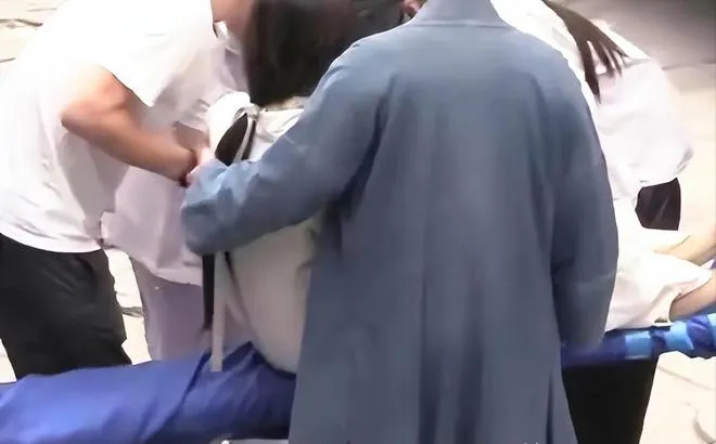 陆树铭关羽形象影响力_甄子丹关云长身高体重对比_甄子丹姜文不和