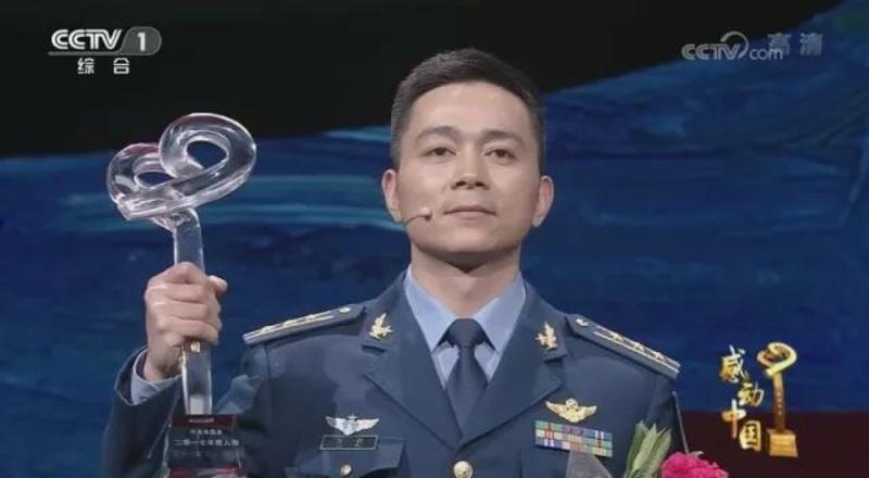 感动中国2025十大人物颁奖词_感动中国2017年度人物_卢永根事迹