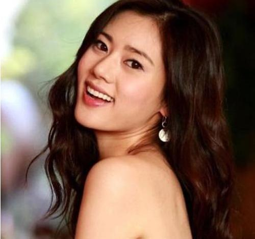 中国公婆有多好? 中国媳妇儿蔡琳和秋瓷炫竟都被公婆感动落泪!