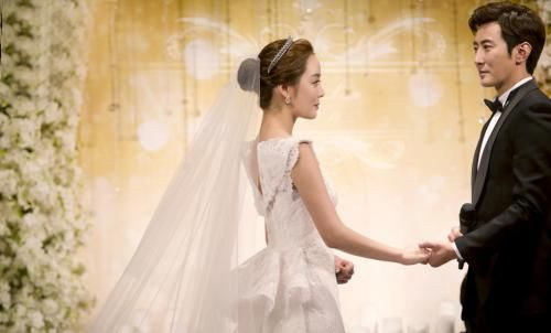 蔡琳离婚后嫁给高梓淇 坦言当中国媳妇轻松 整形后好别扭