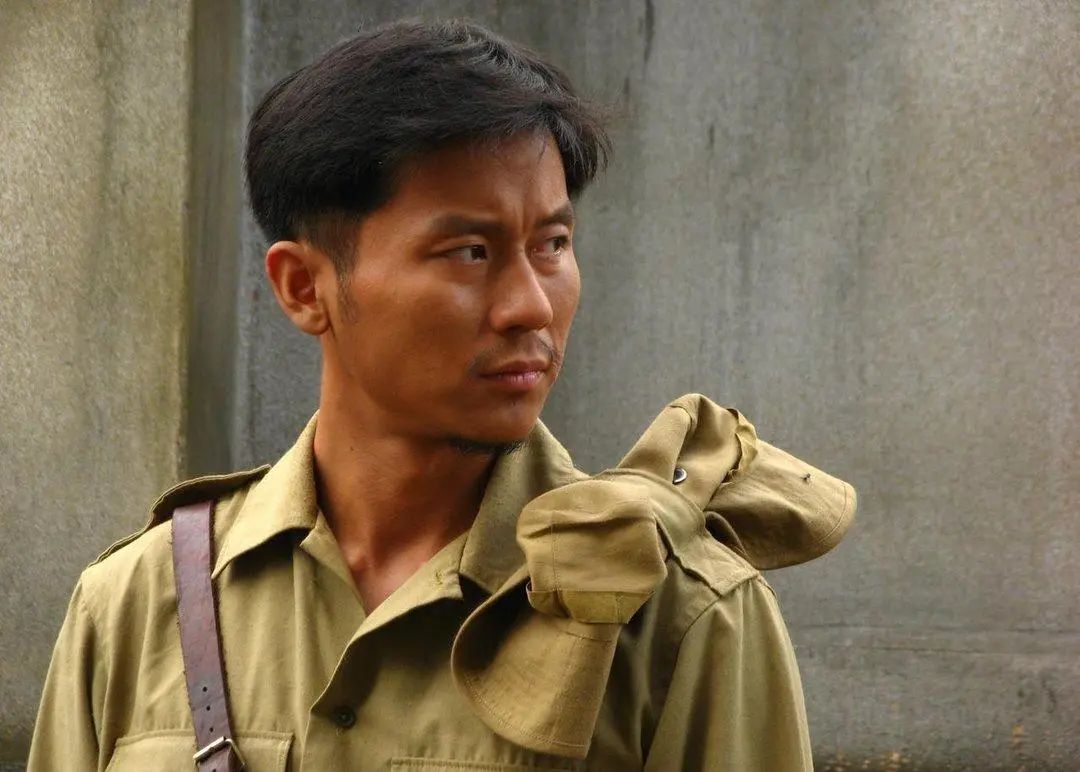 康洪雷怎么出的事故_我的团长我的团 康洪雷 王宝强