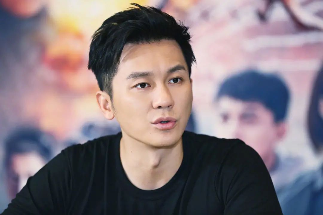 康洪雷怎么出的事故_我的团长我的团 康洪雷 王宝强