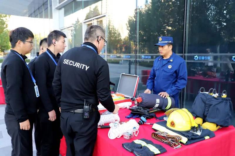 消防宣传月活动启动_关于消防的稿件_全民消防生命至上